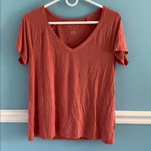 American Eagle salmon color soft and sexy tee